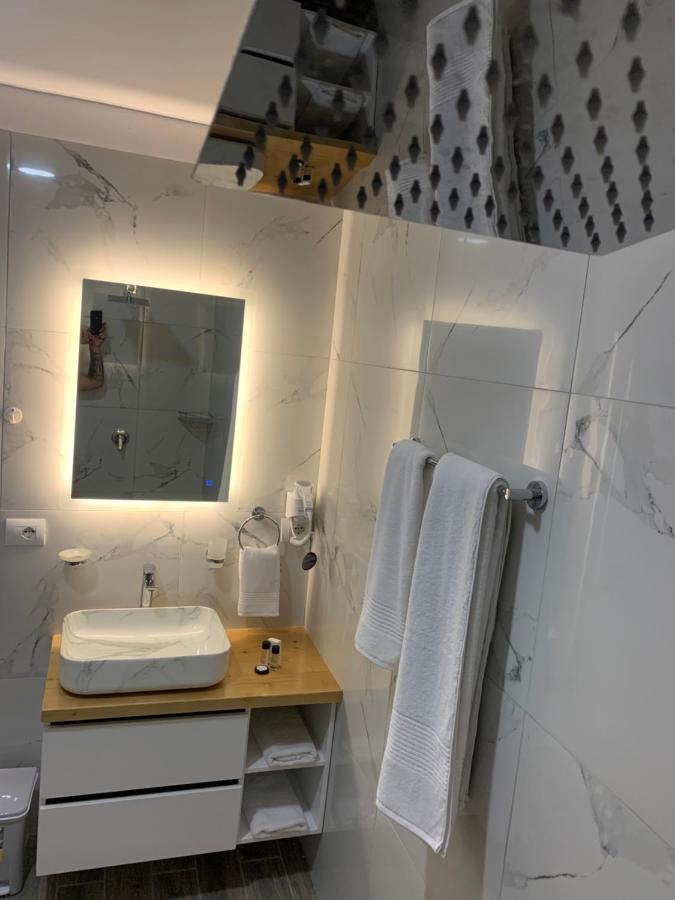 Belux Hotel 地拉那 外观 照片